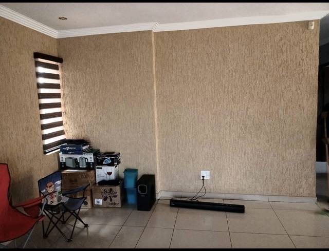 3 BEDROOM HOUSE FOR SALE IN MAHLAKO-A-PHAHLA GARDENS